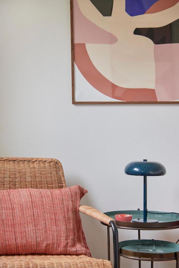 Light-Filled & Renovated Apartment, By Timecooler Lisboa Kültér fotó
