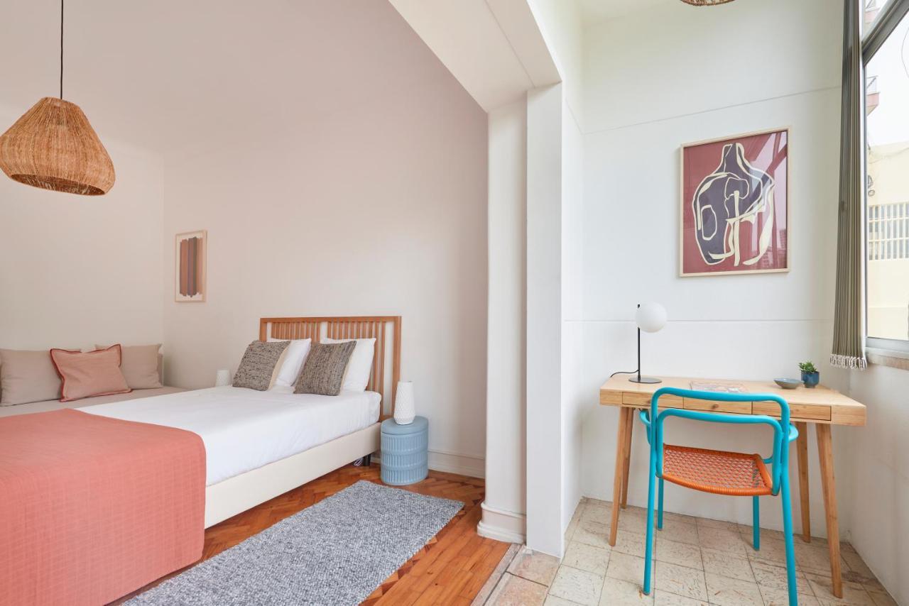 Light-Filled & Renovated Apartment, By Timecooler Lisboa Kültér fotó